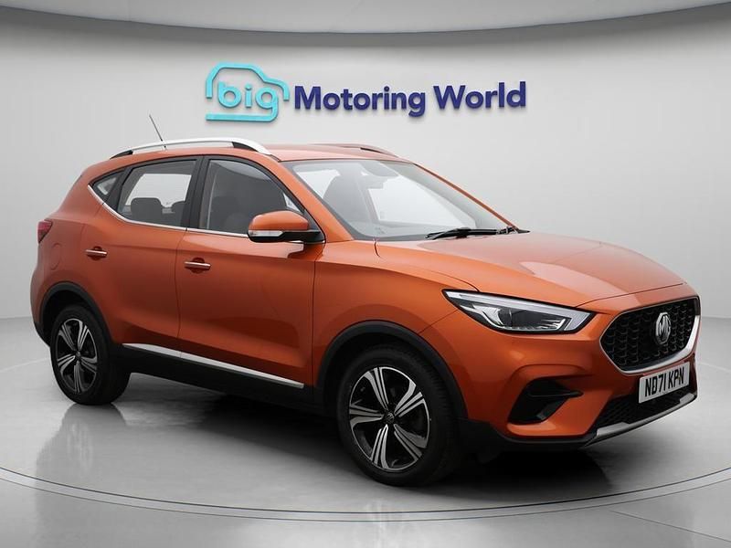 Orange Used 2021 MG ZS Excite Sedan | £10,500 (Fair price) - Image 1/4
