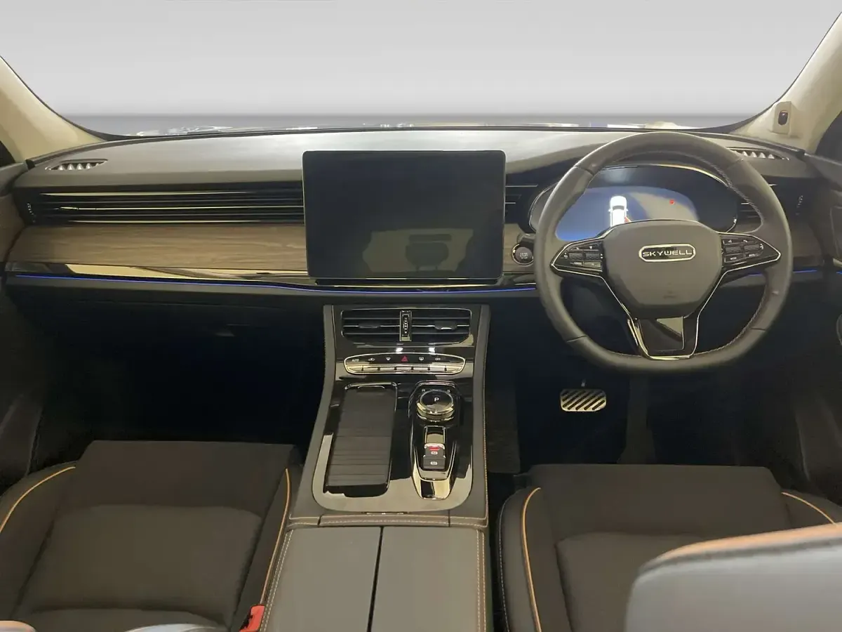 New Skywell BE11 150 kW (204 HP) 2026 Grey SUV