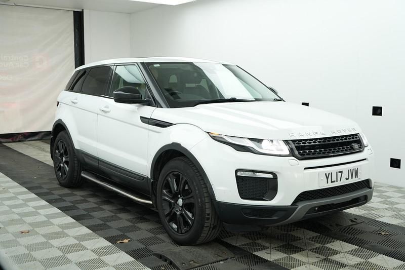 Used Land Rover Range Rover evoque SE 2017 White SUV