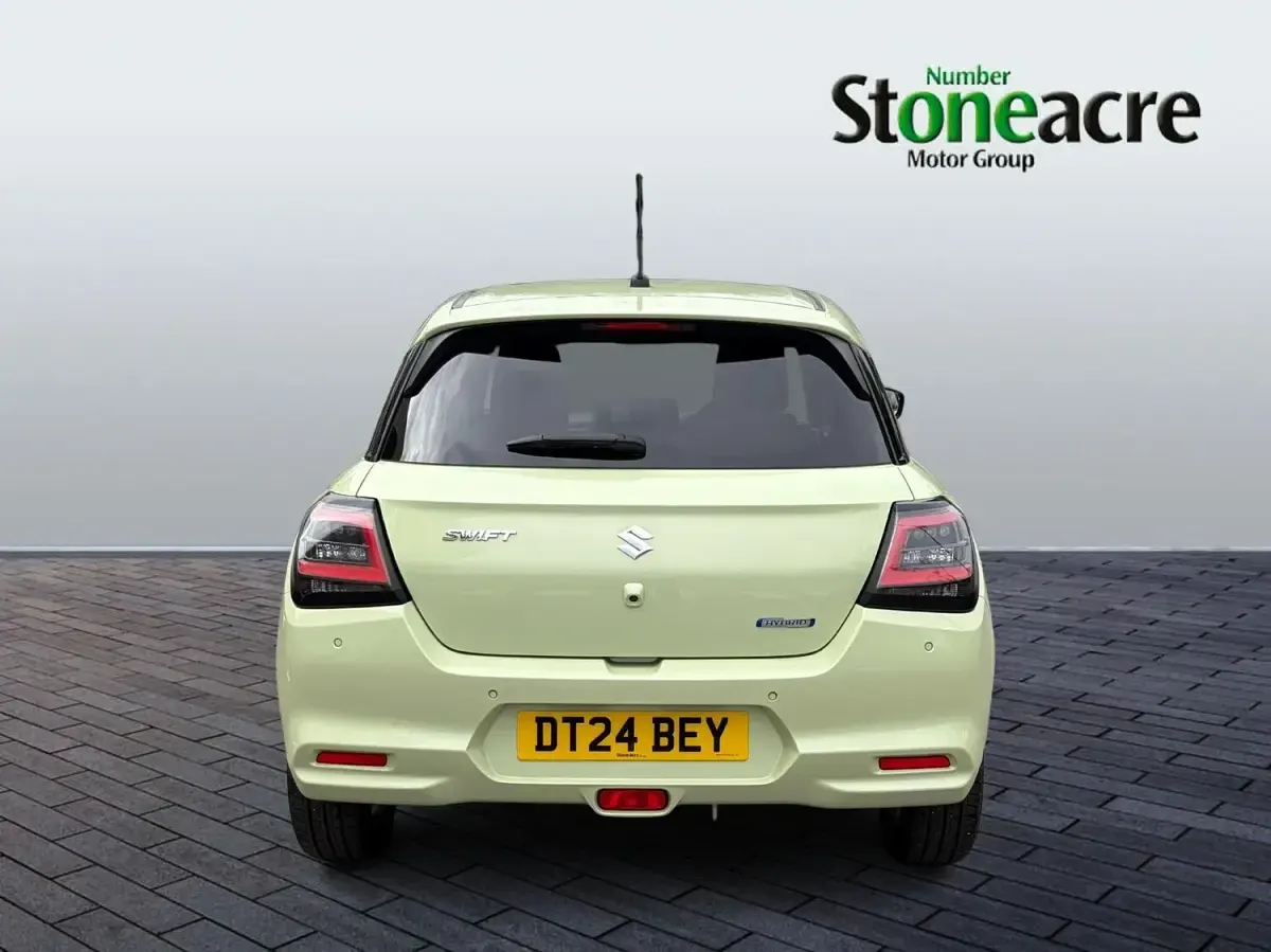 Used Suzuki Swift 82 HP (60 kW) 2024 Yellow Hatchback