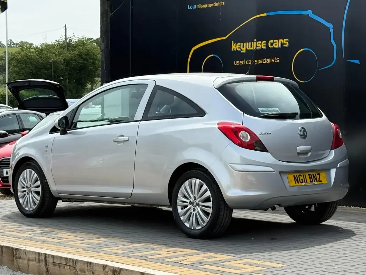 Used Vauxhall Corsa Excite 2011 Silver Hatchback