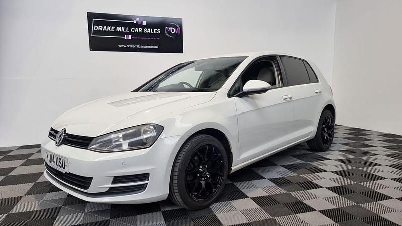 White Used 2014 VW Golf VII SE Hatchback | £4,599 (Good price) - Image 1/4