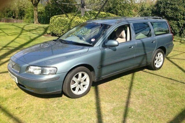 Used Volvo V70 163 HP (119 kW) 2002 Estate