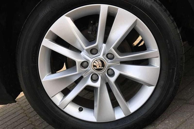 Used Skoda Karoq SE Technology 108 HP (79 kW) 2021 Blue SUV