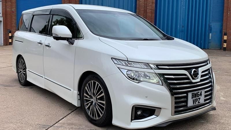 White Used 2015 Nissan Elgrand MPV | £12,500 (Super price) - Image 1/4