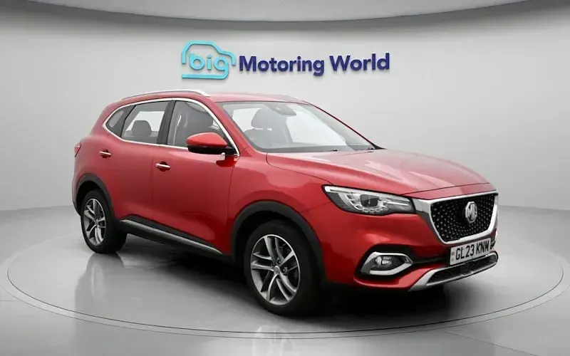 Used MG HS Excite 162 HP (119 kW) 2023 Red SUV