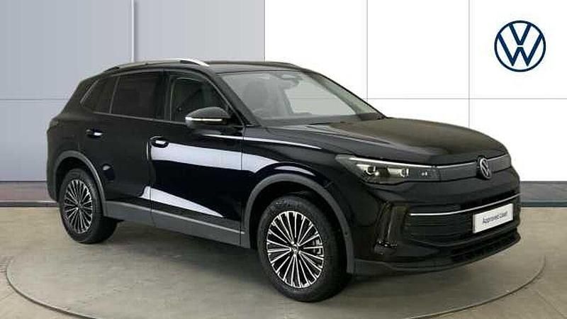 Used 2025 VW Tiguan SUV | £33,000 (Fair price) - Image 1/4