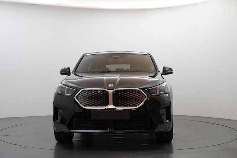 Used BMW iX2 M Sport 227 kW (309 HP) 2025 Black SUV