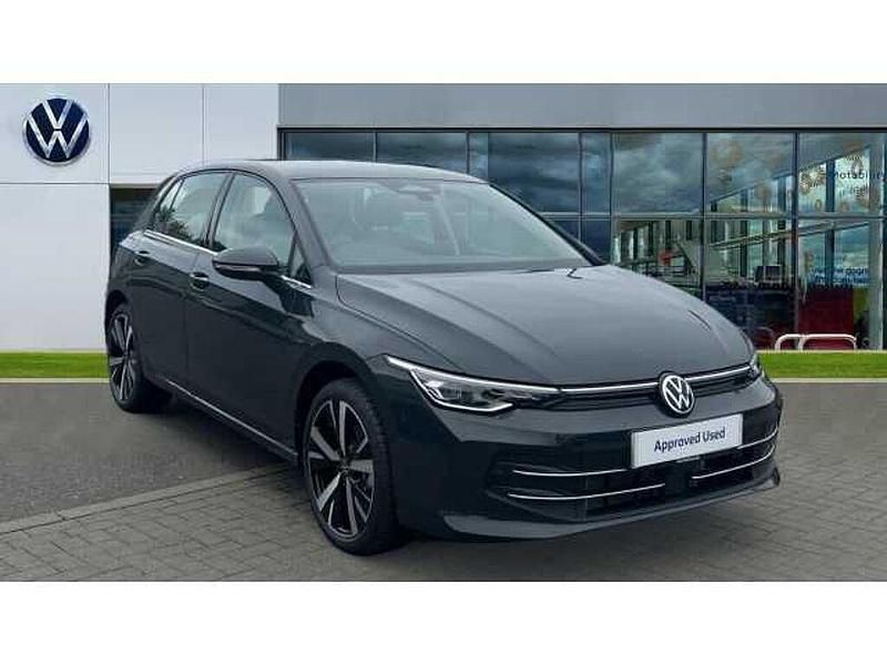 New 2025 VW Golf VIII | £30,315 (Super price) - Image 1/4