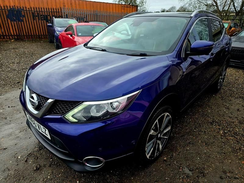 Begagnad Nissan Qashqai Tekna 2016 Blå SUV