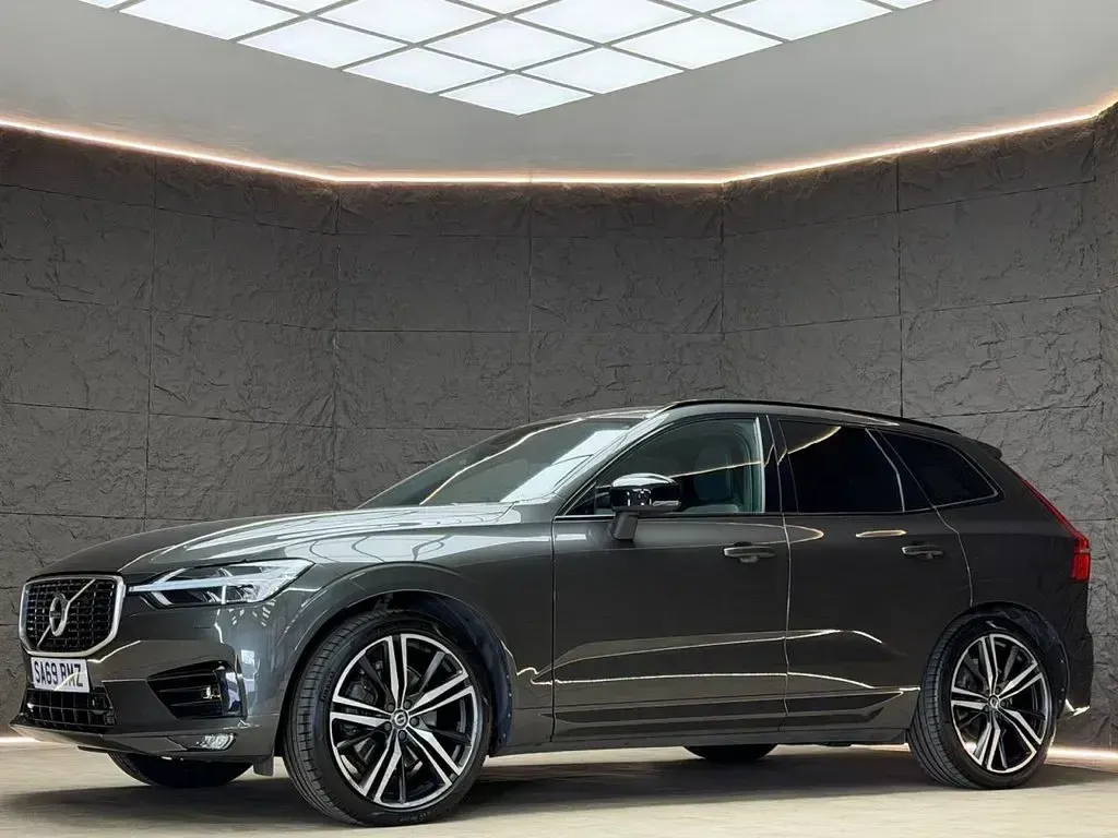 Used Volvo XC60 R-Design Pro 2019 Grey SUV