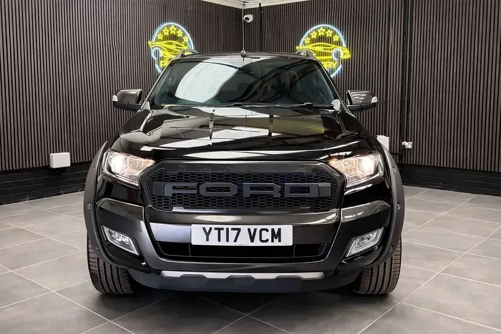 Used Ford Ranger Wildtrack 200 HP (147 kW) 2017 Black Pickup