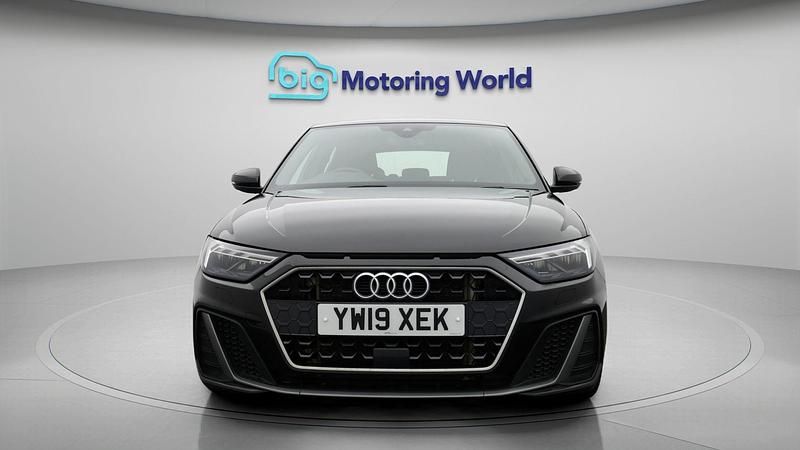 Used Audi A1 Sportback S-Line 150 HP (110 kW) 2019 Black Hatchback