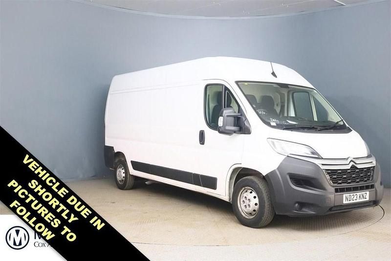 Used Citroën Relay 140 HP (102 kW) 2023 White Van