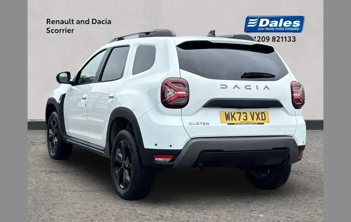 Used Dacia Duster Extreme 150 HP (110 kW) 2023 White SUV