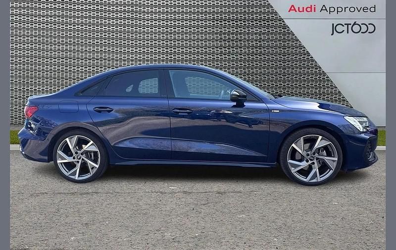 Used Audi A3 Black Edition 147 HP (108 kW) 2025 Blue Sedan