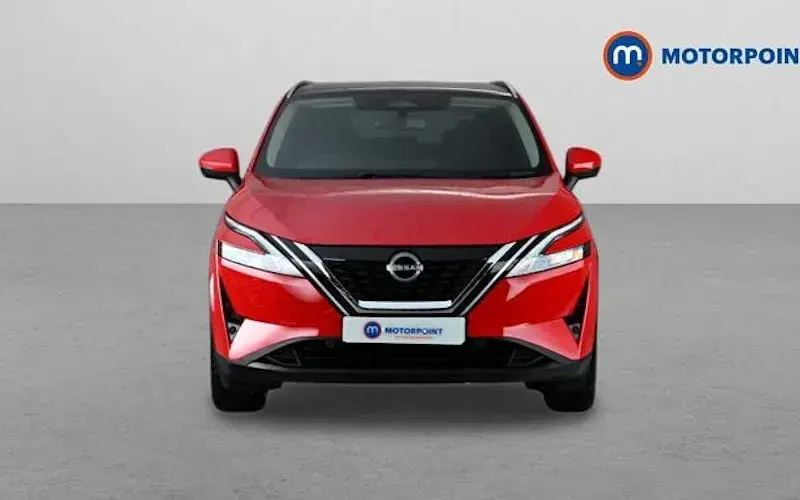 Used Nissan Qashqai N-Connecta 190 HP (139 kW) 2023 Red SUV