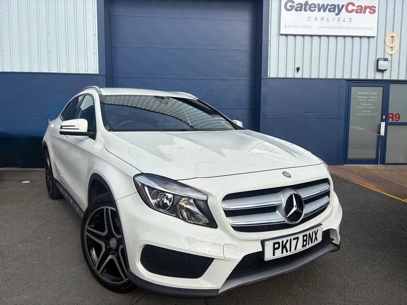 Used Mercedes GLA250 AMG line 211 HP (155 kW) 2017 White SUV