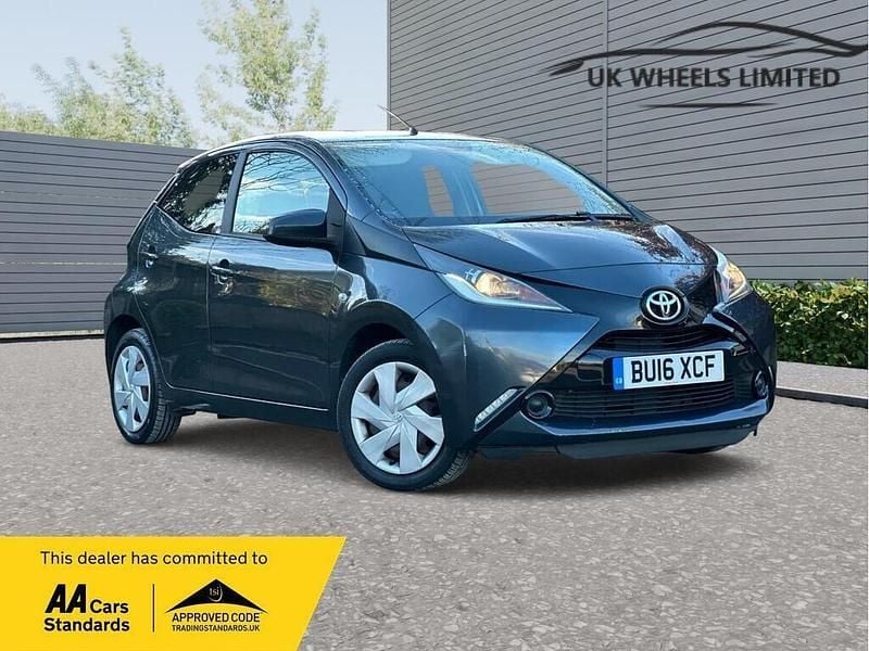 Grey Used 2016 Toyota Aygo X-play Hatchback | £7,490 (Fair price) - Image 1/2