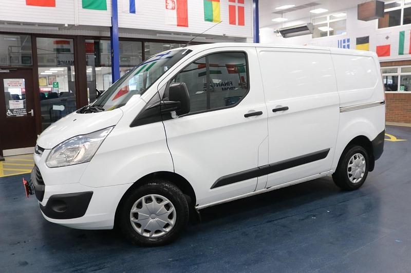 Used Ford Transit Custom Trend 125 HP (91 kW) 2016 White Van