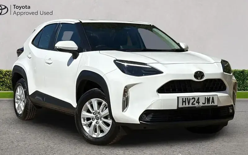 Used Toyota Yaris Cross 116 HP (85 kW) 2024 SUV
