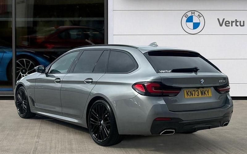 Używany BMW 520 M Sport 190 KM (139 kW) 2023 Szary Kombi
