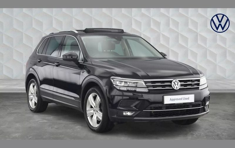 Black Used 2020 VW Tiguan SEL SUV | £21,300 (Good price) - Image 1/4
