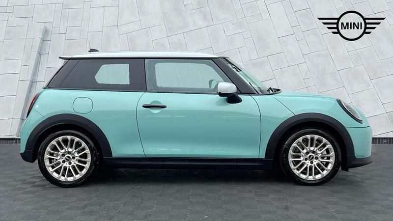 Novo Mini Cooper S Hatch 201 HP (147 kW) 2025 Verde Citadino