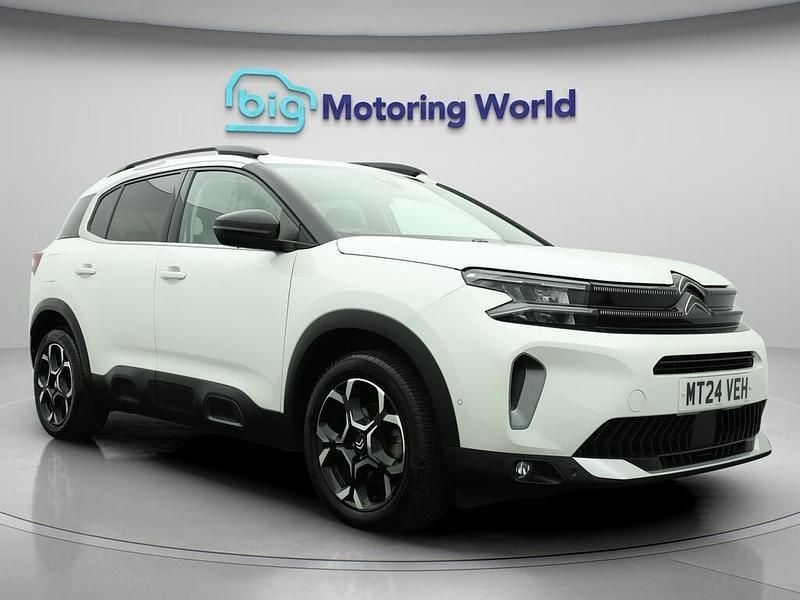 White Used 2024 Citroën C5 Aircross SUV | £18,800 (Fair price) - Image 1/4