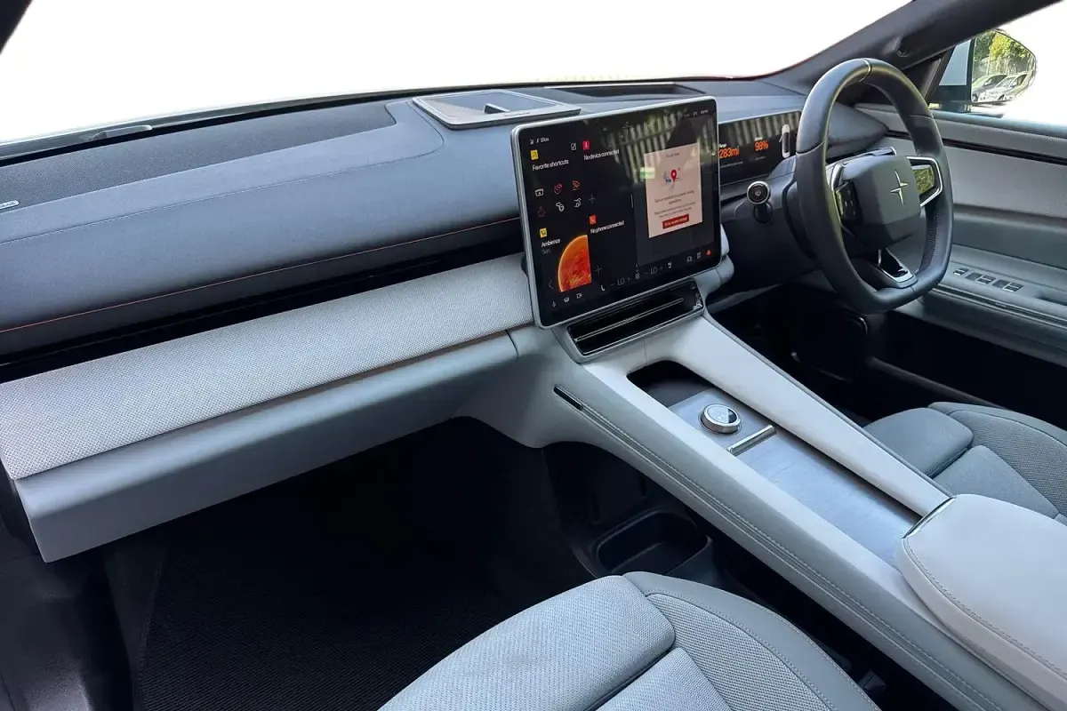 Used Polestar 4 Long Range Single Motor 200 kW (272 HP) 2024 Silver SUV