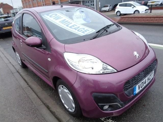 Purple Used 2014 Peugeot 107 Active Hatchback | £3,999 (Fair price) - Image 1/4