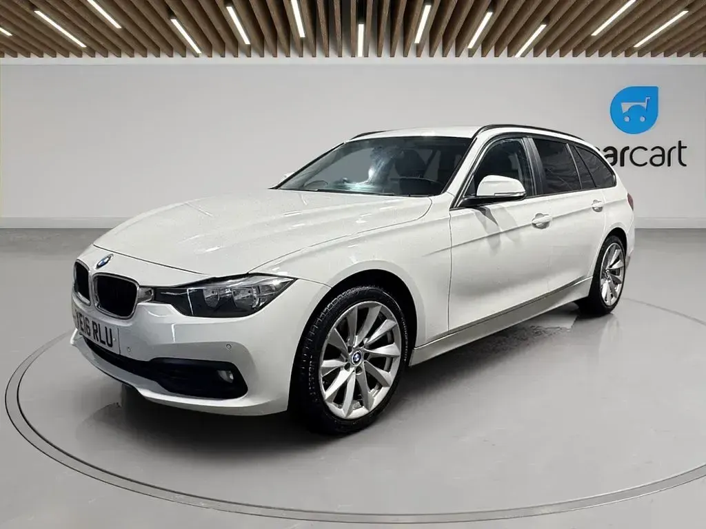 Used BMW 318 Comfort Edition 150 HP (110 kW) 2016 White Estate