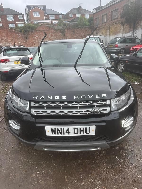 Black Used 2014 Land Rover Range Rover evoque Pure Estate | £3,499 (Super price) - Image 1/4