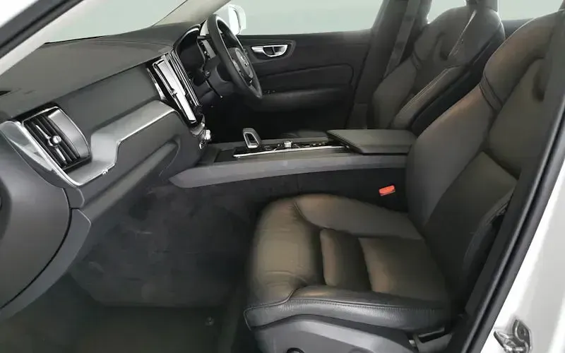 Used Volvo XC60 Inscription 349 HP (256 kW) 2021 SUV