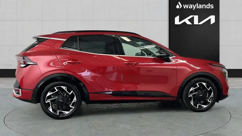 Used Kia Sportage GT-Line S 136 HP (100 kW) 2025 Red SUV