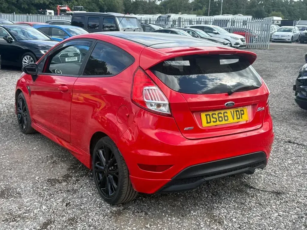 Used Ford Fiesta ST-Line 2016 Red Hatchback
