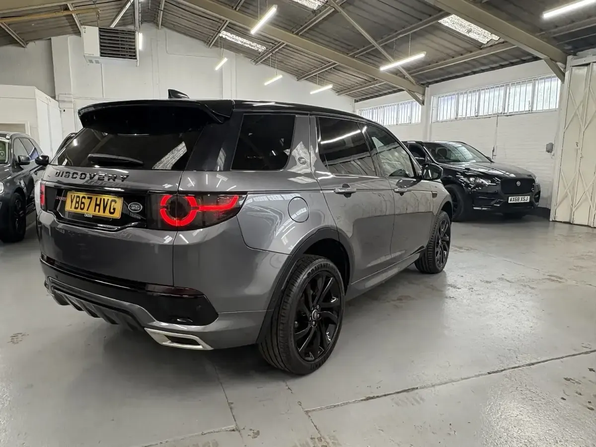 Used Land Rover Discovery Sport HSE Dynamic 180 HP (132 kW) 2018 Grey SUV