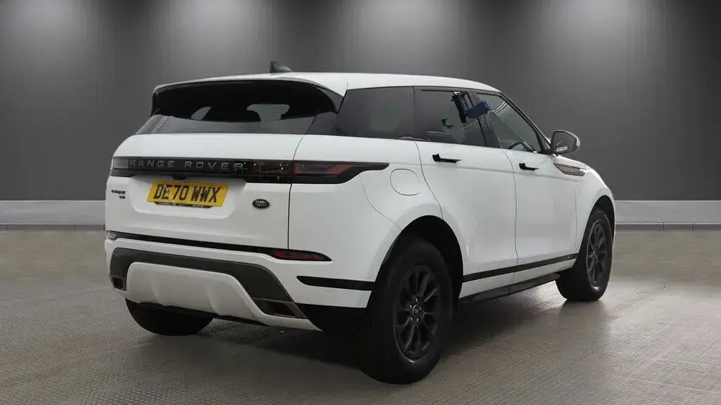 Used Land Rover Range Rover evoque R-Dynamic 150 HP (110 kW) 2020 White SUV