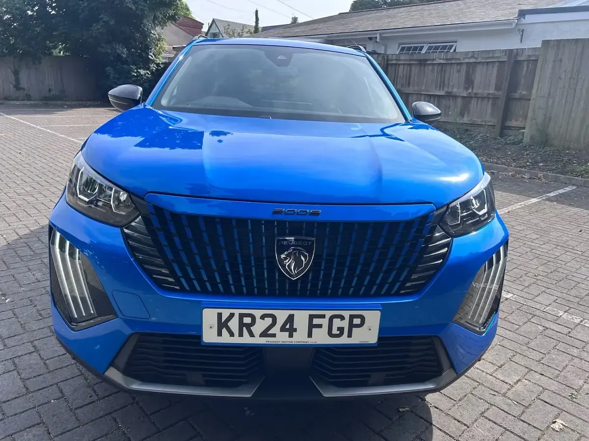Used Peugeot 2008 Allure 130 HP (95 kW) 2024 Blue SUV