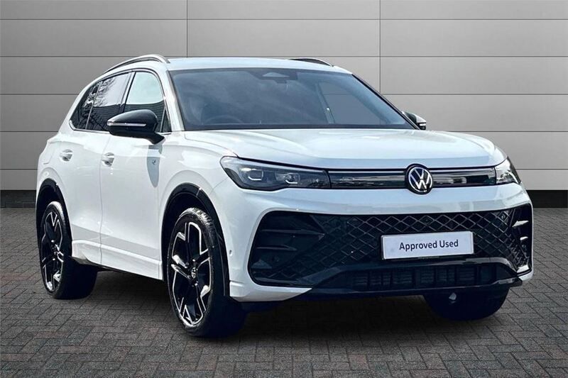 White Used 2025 VW Tiguan R-line SUV | £37,495 - Image 1/4
