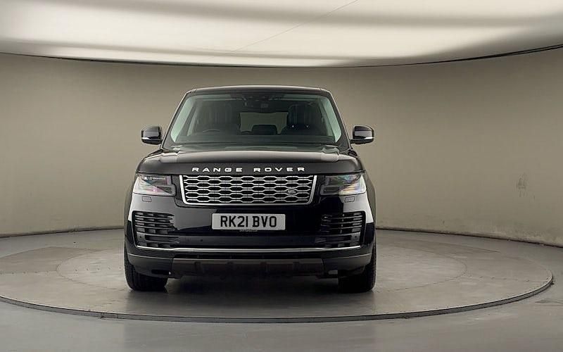 Used Land Rover Range Rover Vogue SE 300 HP (220 kW) 2021 Santorini black SUV