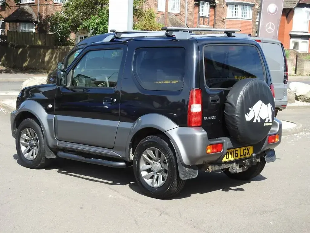Used Suzuki Jimny SZ4 85 HP (62 kW) 2016 Black/grey SUV