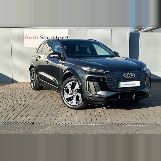 Daytona grey New 2025 Audi Q6 e-tron S-Line SUV | £59,950 (Super price) - Image 1/4