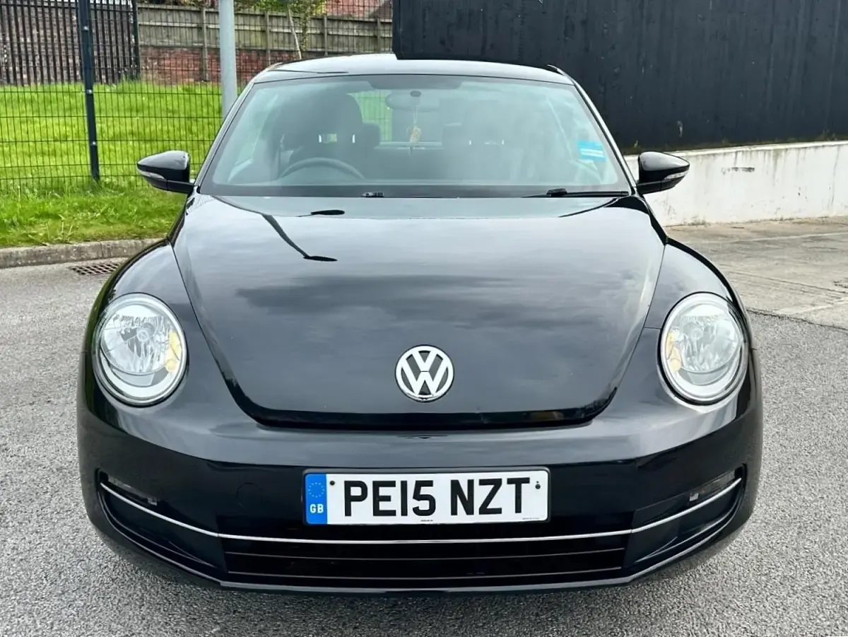 Used VW Beetle 105 HP (77 kW) 2015 Black Hatchback