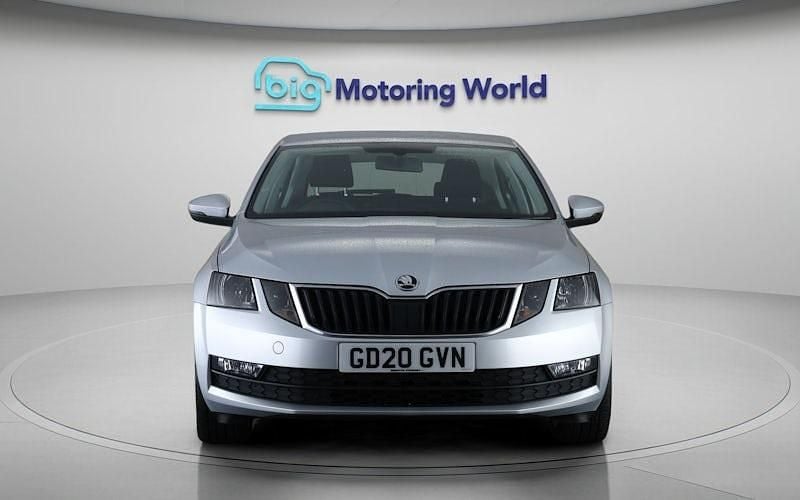 Used Skoda Octavia SE Drive 116 HP (85 kW) 2020 Silver Hatchback