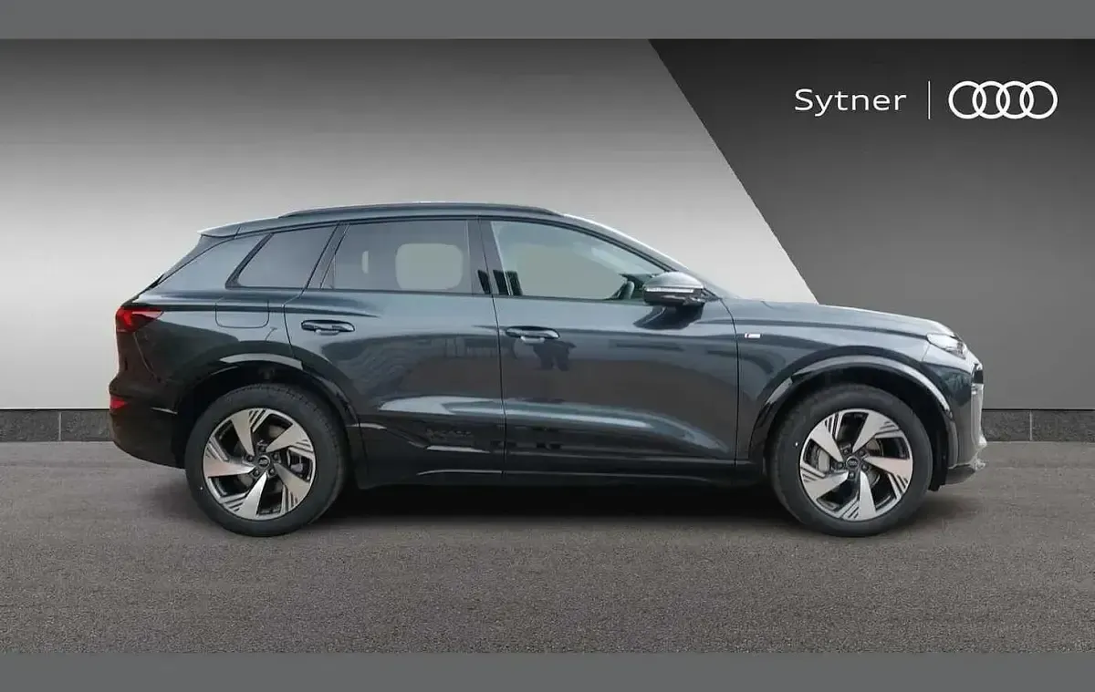 Used Audi Q6 e-tron S-Line 280 kW (382 HP) 2026 Grey SUV