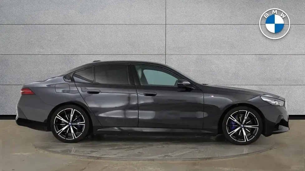 Used BMW i5 M Sport 246 kW (335 HP) 2025 Grey