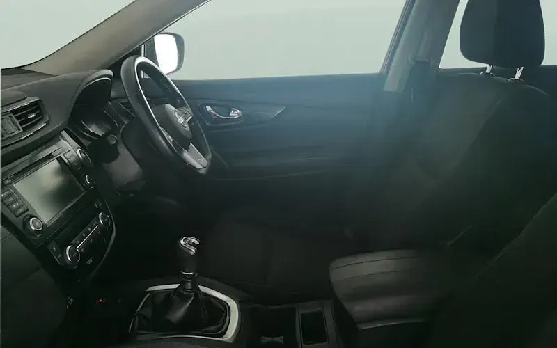 Gebraucht Nissan X-Trail N-Connecta 150 PS (110 kW) 2020 Rot SUV