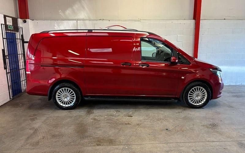 Used Mercedes Vito Premium 163 HP (119 kW) 2023 Van