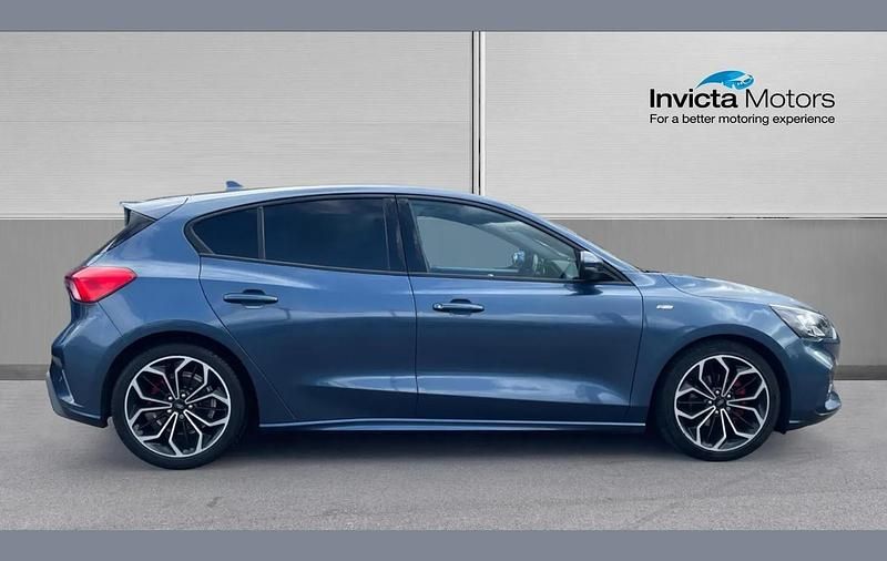 Used Ford Focus ST-Line X 125 HP (91 kW) 2019 Blue Hatchback